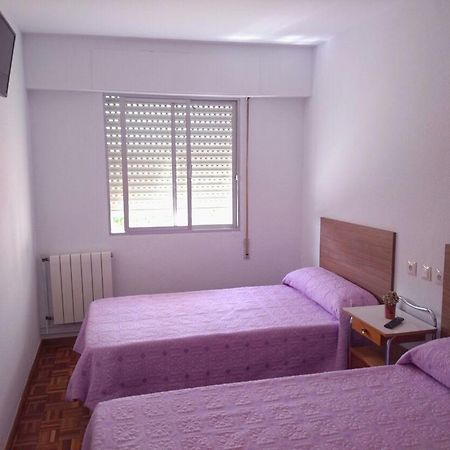Albergue San Blas Понферрада Екстер'єр фото